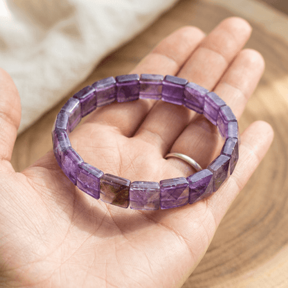 Lab Certified Natural Amethyst Crystal Bracelet | Cubicle Pyramid Design – Gems Turtle (image 4)